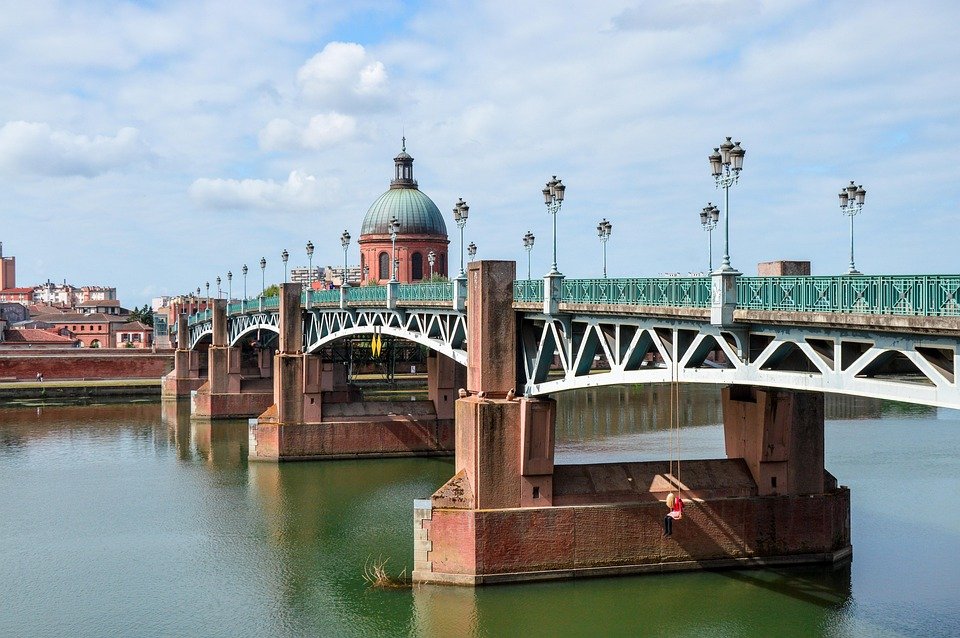Where to Stay in Toulouse: Top Hotels and Tips for Travelers