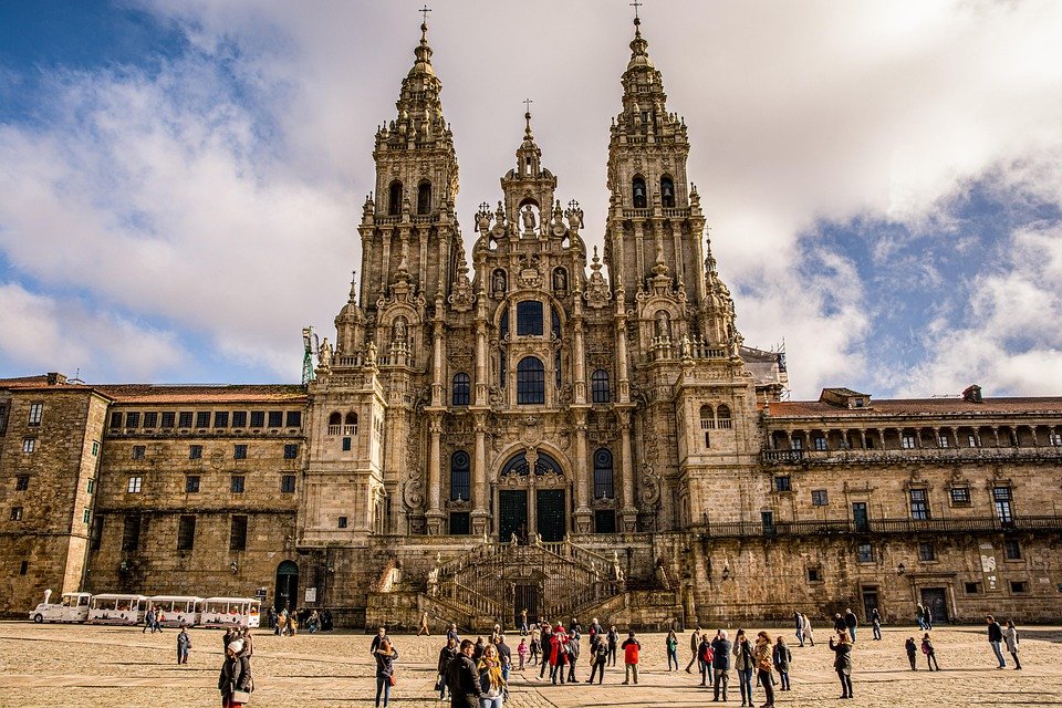 Where to Stay in Santiago: Top Accommodations for Travelers