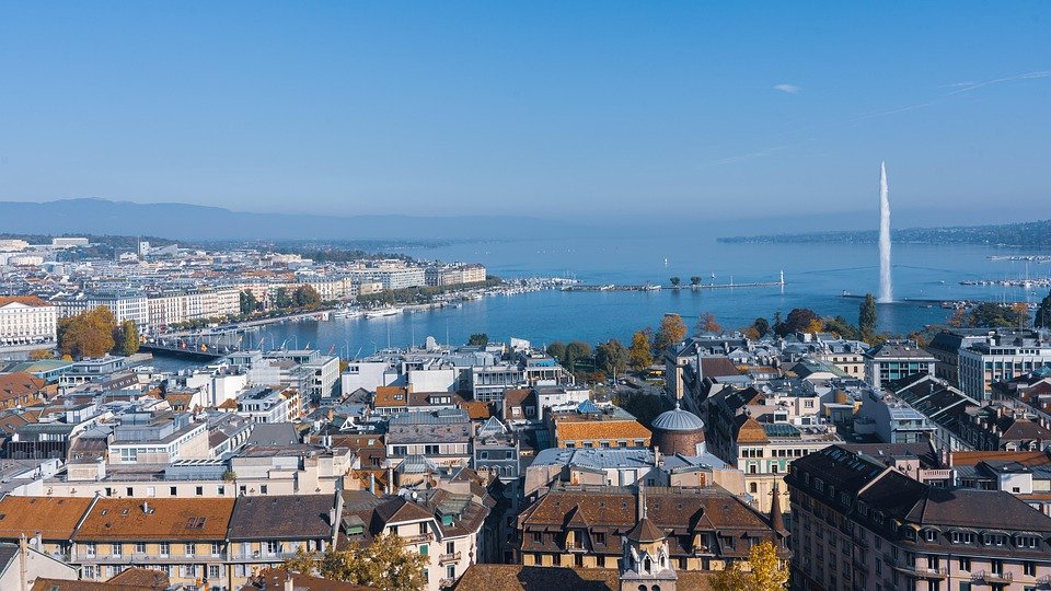 Best Time to Visit Geneva: A Traveler’s Guide to Perfect Timing