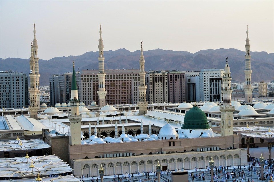 Where to Stay in Medina: Top Picks for Every Traveler