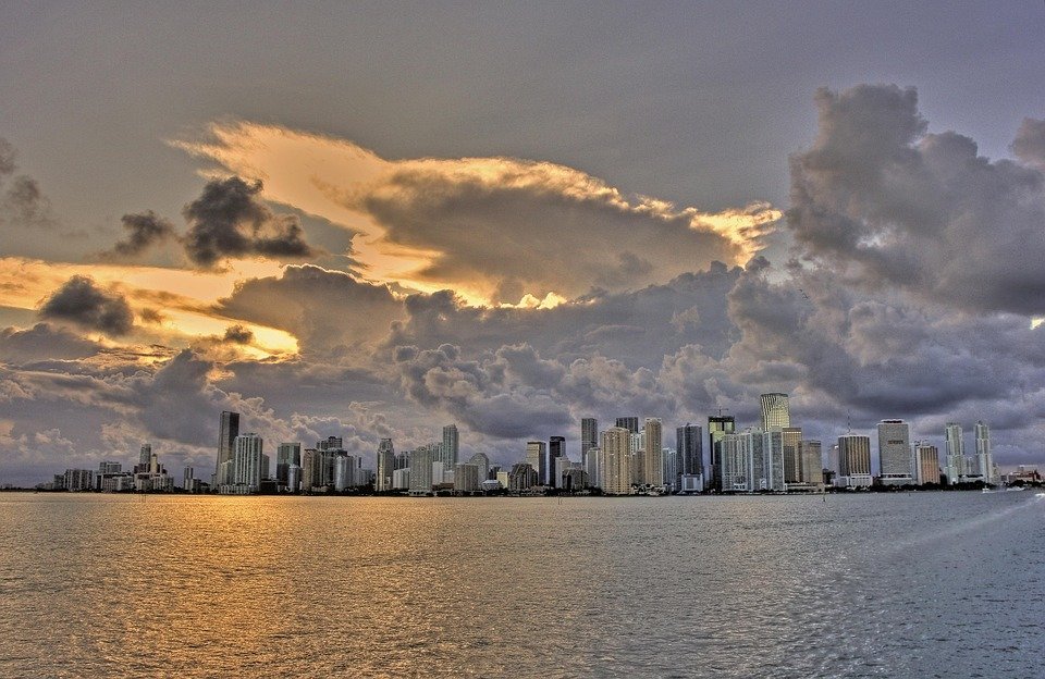 Best Time to Visit Miami: Sun-soaked Seasons Await You!